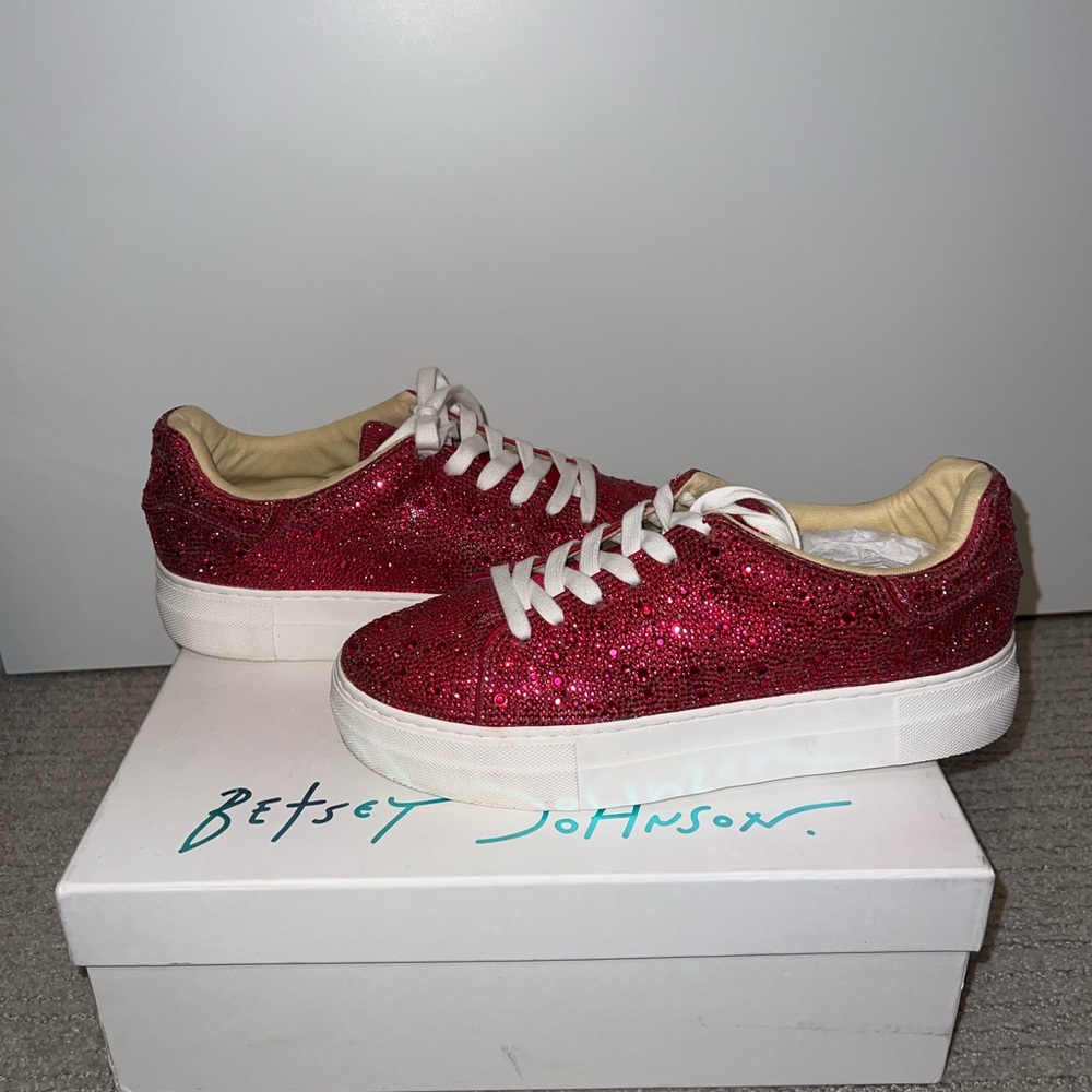 Betsey Johnson Fuchsia Glitter Lace-Up Shoes